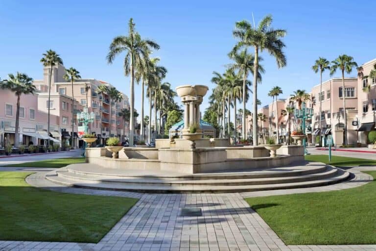 boca-raton-mizner-park-768x512 - EDATA MEDIA ADVERTISING AND MARKETING GROUP